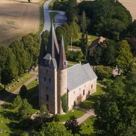Husaby kyrka